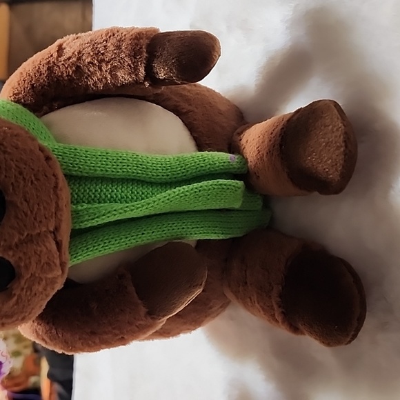VINTAGE CHRISTMAS  MERRY MOOSE 🫎  STUFFED TOY  👀 SEE PHOTOS OF CONDITION  ! - Picture 3 of 9
